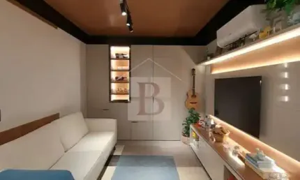 Apartamento à venda em Icaraí com 2 quartos, 1 suíte, 1 vaga de garagem e 78m² - Niterói-RJ