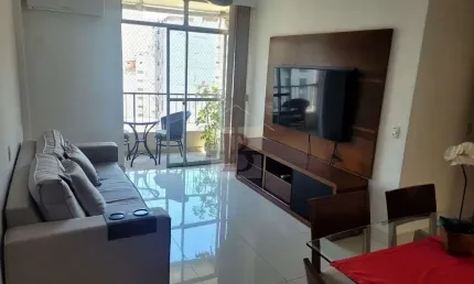Apartamento à venda em Icaraí, Niterói-RJ: 3 quartos, 1 suíte, 1 sala, 2 banheiros, 1 vaga de garagem e 107m² de área.