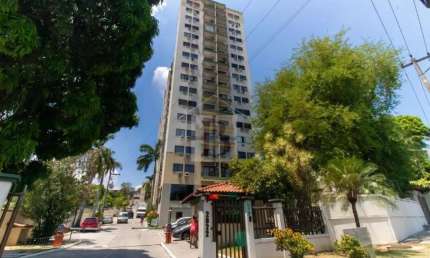 Apartamento à venda em São Gonçalo-RJ, no Barro Vermelho: 2 quartos, sala, banheiro, garagem - 60m². Venha conferir!