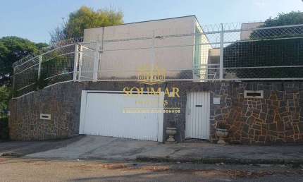Casa com 4 quartos para alugar na Rua Benedito Camargo Santos, Vila Trujillo, Sorocaba