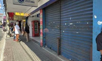 Loja de 85 m2 no Centro de São Gonçalo (Praça da Marisa)
