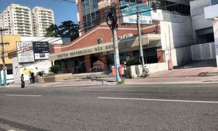 Locação de andar comercial com 550 m2 no Centro de São Gonçalo