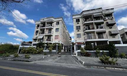 Apartamento 2 quartos no Laranjal com vaga coberta, varanda, piscina e mais..