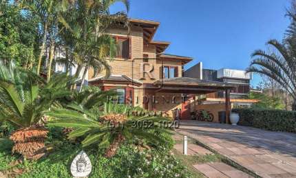 Casa com 3 quartos à venda na Avenida Juca Batista, 8000, Chapéu do Sol, Porto Alegre por R$ 2.100.000