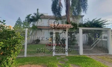 Casa com 2 quartos à venda na Rua Primeiro de Maio, 233, Niterói, Canoas, 250 m2 por R$ 900.000