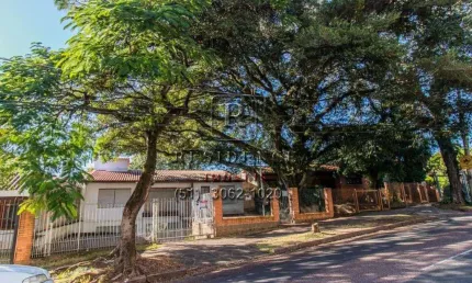 Casa comercial com 6 salas à venda na rua matias josé bins, 68, três figueiras, porto alegre, 350 m2 por r$ 1.500.000