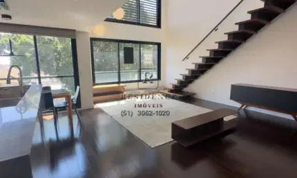 Luxuosa cobertura à venda na Auxiliadora, Porto Alegre-RS: 2 quartos, 2 suítes, 3 salas, garagem e automação residencial.