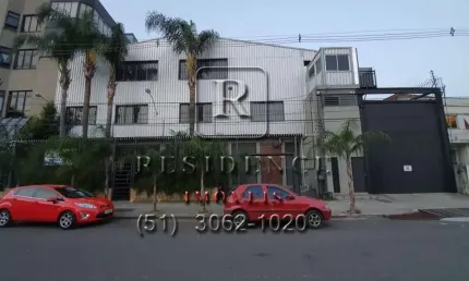 Prédio para alugar na Rua Gaspar Martins, 242/252, Floresta, Porto Alegre por R$ 35.000
