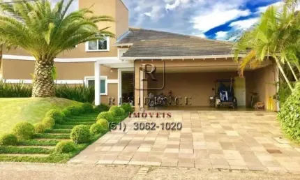 Espaçosa casa em condomínio para locação em Belém Novo, Porto Alegre-RS: 4 quartos, 4 suítes, 3 salas, 5 banheiros, 4 vagas, 414m².