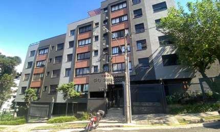 Apartamento 2 dormitórios, sendo 1 suíte, no bairro Rio Branco em Porto Alegre-RS: 2 salas, 2 banheiros, 1 vaga de garagem, 71,00 m² de área.