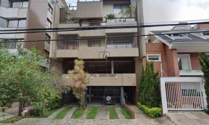 Cobertura de Luxo no Petrópolis: 3 Quartos, 1 Suíte, Mobiliada com Piscina - Porto Alegre-RS