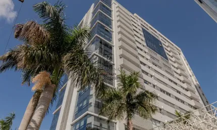 Apartamento à venda em Porto Alegre - Chácara das Pedras: 1 quarto, 1 suíte, 2 salas, 2 banheiros, 2 vagas de garagem, 60,15 m². Frente ao Parque Germânia.