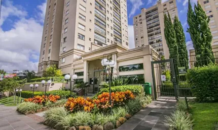 Apartamento de Luxo no Louvre: 3 Quartos, 2 Salas, 1 Banheiro, 2 Vagas de Garagem - Porto Alegre, Jardim Europa.
