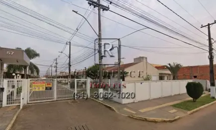 Casa em Condomínio de Alto Padrão em Canoas - 2 Quartos, 2 Salas, 1 Banheiro, 2 Vagas de Garagem - Imperdível!