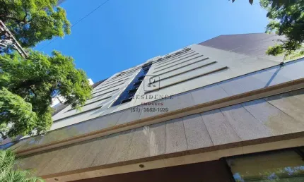 Apartamento à venda em Porto Alegre-RS, bairro Rio Branco: 2 quartos, 1 suíte, 2 salas, 2 banheiros, 2 vagas de garagem, 80m². Venha conferir!