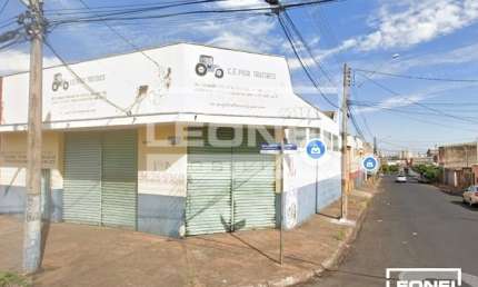 Imovel comercial localizado de esquina, localizado na Av. Mogiana cidade Ribeirão Preto/SP