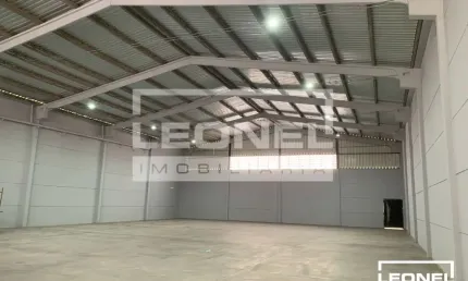 Galpão comercial em Jardinópolis no Distrito Industrial