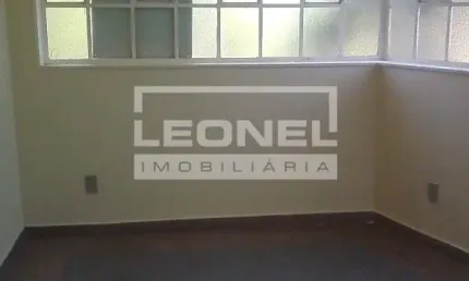 Sala comercial para venda ou locação, no bairro Lagoinha