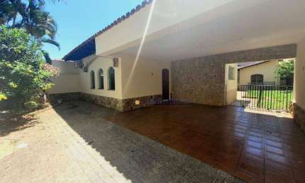 Casa com 3 dormitórios à venda, 232 m² por R$ 1.400.000,00 - Vila Suíça - Indaiatuba/SP
