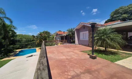 Casa com 3 dormitórios à venda, 503 m² por R$ 2.550.000,00 - Condomínio Marambaia - Vinhedo/SP