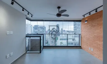Apartamento decorado vista livre andar alto proximo metrô
