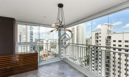 Apartamento saude proximo metrô andar alto vista livre