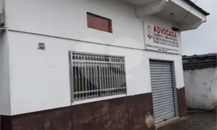 Casa térrea com 2 quartos à venda em Jardim Rio Branco - SP
