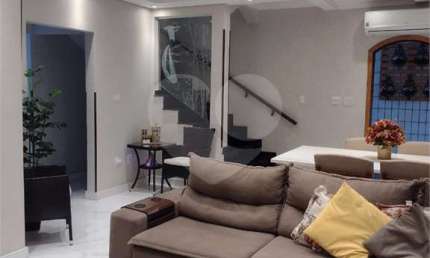 Casa com 4 quartos à venda em Esplanada Dos Barreiros - SP