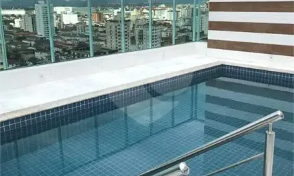 Apartamento com 2 quartos à venda ou para locação em Embaré - SP