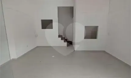Sala comercial à venda na Avenida Affonso Penna, Estuário, Santos