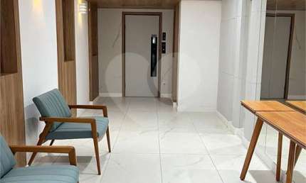 Apartamento com 3 quartos à venda em Ponta Da Praia - SP