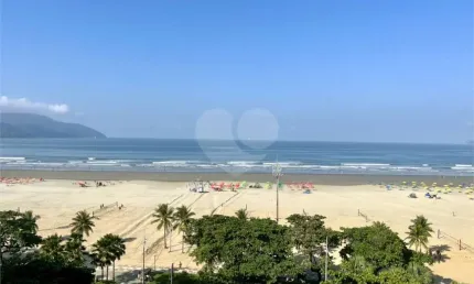 Apartamento com 3 quartos à venda ou para locação em Gonzaga - SP