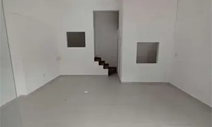 Sala comercial para alugar na Avenida Affonso Penna, Estuário, Santos