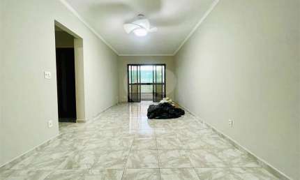 Apartamento com 2 quartos à venda ou para locação em Marapé - SP