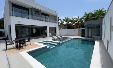 Casa com 4 quartos à venda na Victório Arthur Cavini, Jardim Acapulco, Guarujá