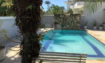 Casa com 4 quartos à venda na José Gil Alvarez, Jardim Acapulco, Guarujá