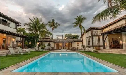 Casa com 10 quartos à venda na Avenida Miguel Stéfano, Enseada, Guarujá