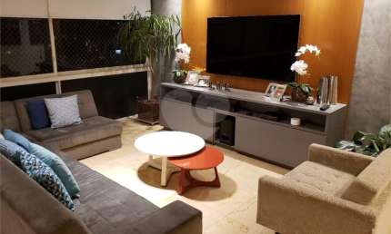 Apartamento com 3 quartos à venda em Cerqueira César - SP
