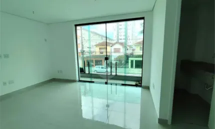 Casa de vila com 2 quartos à venda em Campo Grande - SP