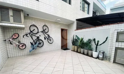 Casa com 3 quartos à venda na Rua São José, Embaré, Santos