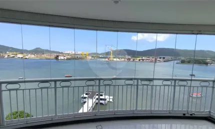 Apartamento com 3 quartos à venda em Ponta Da Praia - SP