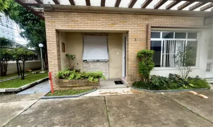 Casa com 3 quartos à venda na Avenida Washington Luís, Vila Mathias, Santos