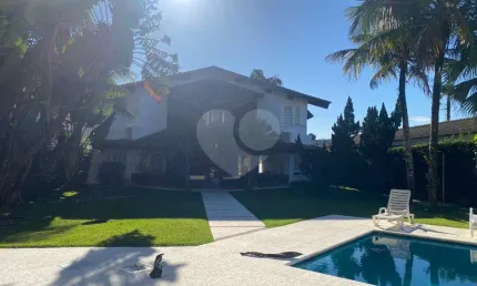 Casa com 5 quartos para locação em Jardim Acapulco - SP