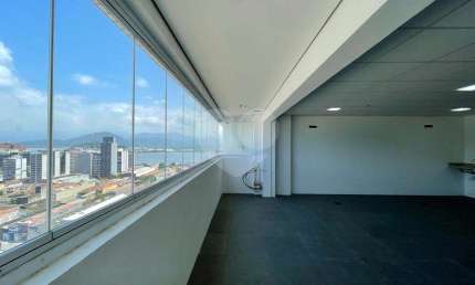 Sala comercial para alugar na Rua Amador Bueno, Centro, Santos
