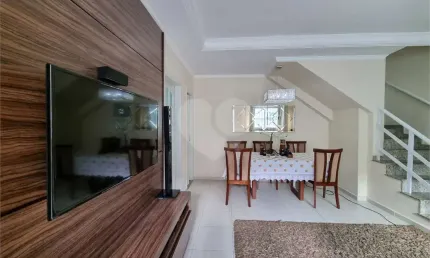 Casa com 3 quartos à venda ou para locação em Marapé - SP