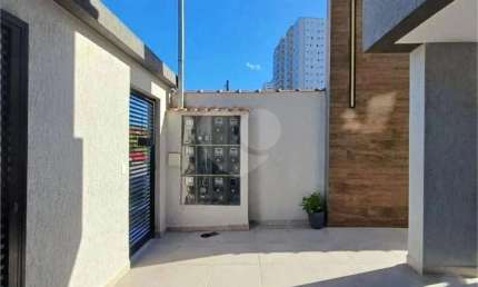 Casa de vila com 2 quartos para locação em Canto Do Forte - SP
