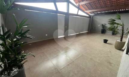 Casa com 4 quartos à venda na Rua Sertanista Gilberto Pinto Francisco Costa, Tupi, Praia Grande