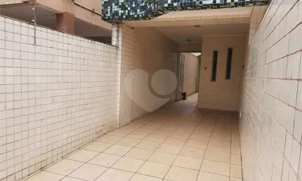 Casa com 3 quartos à venda na Avenida Marechal Deodoro, Vila Valença, São Vicente