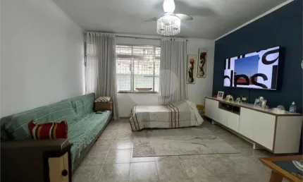 Casa com 3 quartos à venda na General Miguel Costa, Encruzilhada, Santos