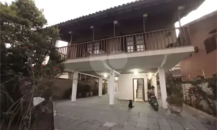 Sobrado com 4 quartos à venda em Jardim Virgínia - SP
